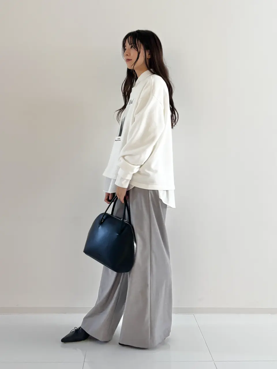 GRACE CONTINENTAL Hikaru Okada コーディネート画像