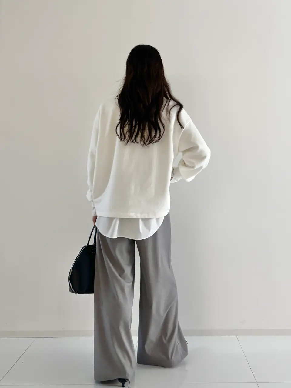 GRACE CONTINENTAL Hikaru Okada コーディネート画像