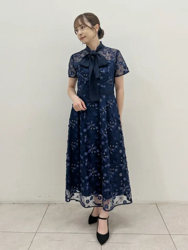 GRACE CONTINENTAL Miu Akamatsu コーディネート画像