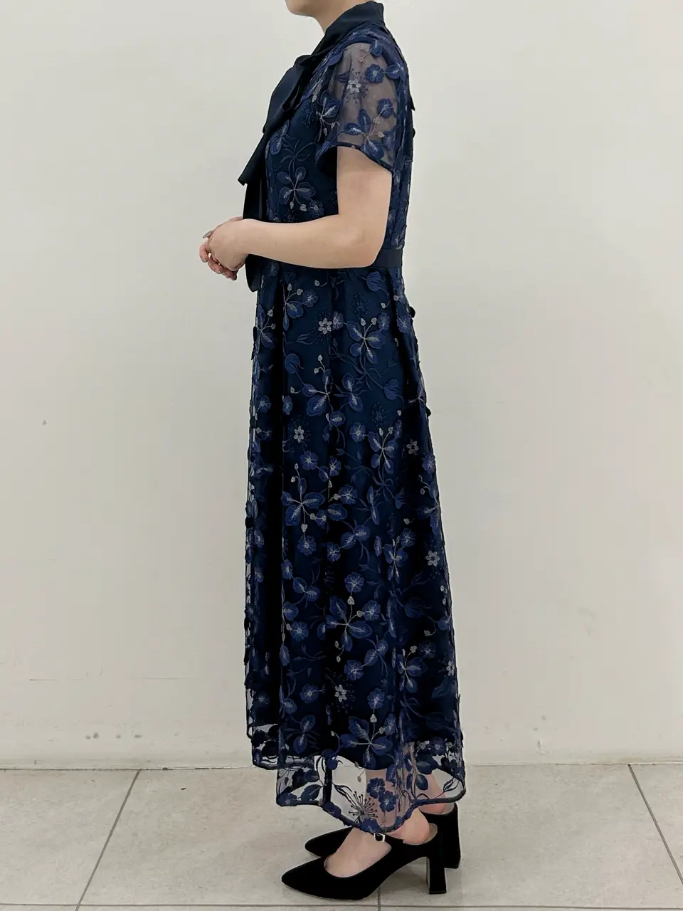 GRACE CONTINENTAL Miu Akamatsu コーディネート画像