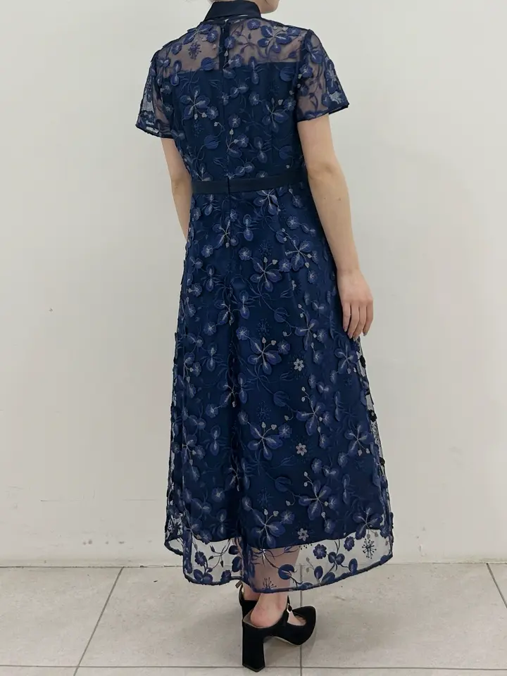 GRACE CONTINENTAL Miu Akamatsu コーディネート画像