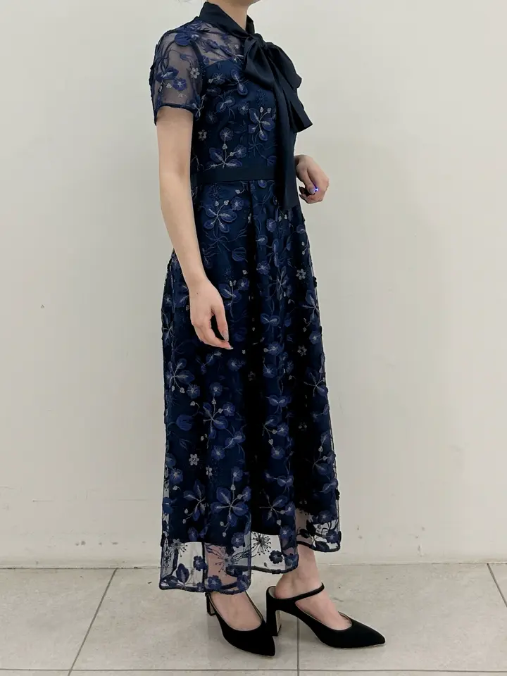 GRACE CONTINENTAL Miu Akamatsu コーディネート画像