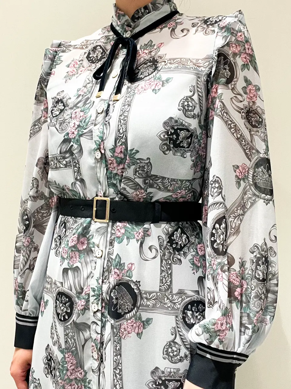 GRACE CONTINENTAL CHISAKO.S コーディネート画像