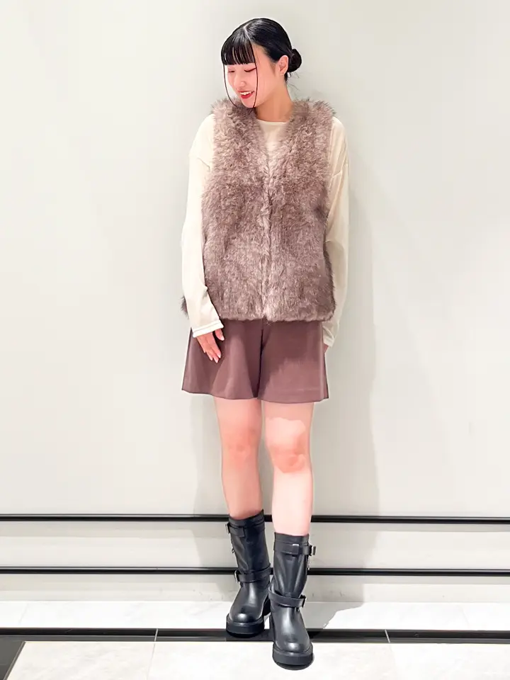 GRACE CONTINENTAL CHISAKO.S コーディネート画像