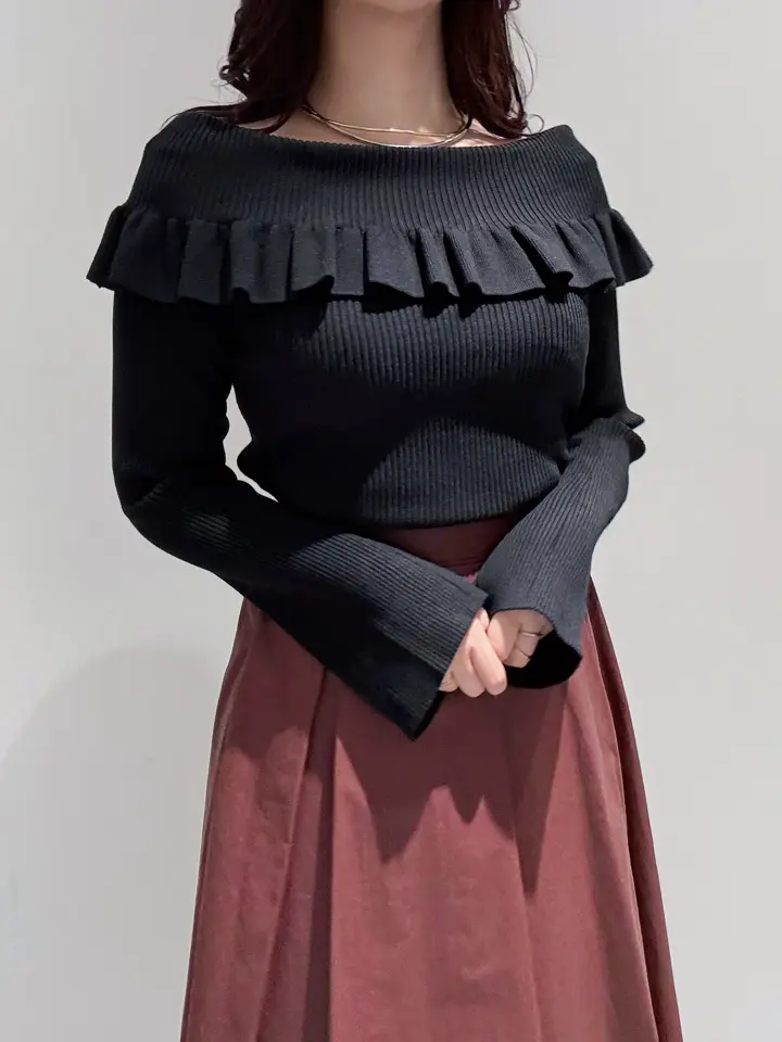 GRACE CONTINENTAL MOMOKO コーディネート画像