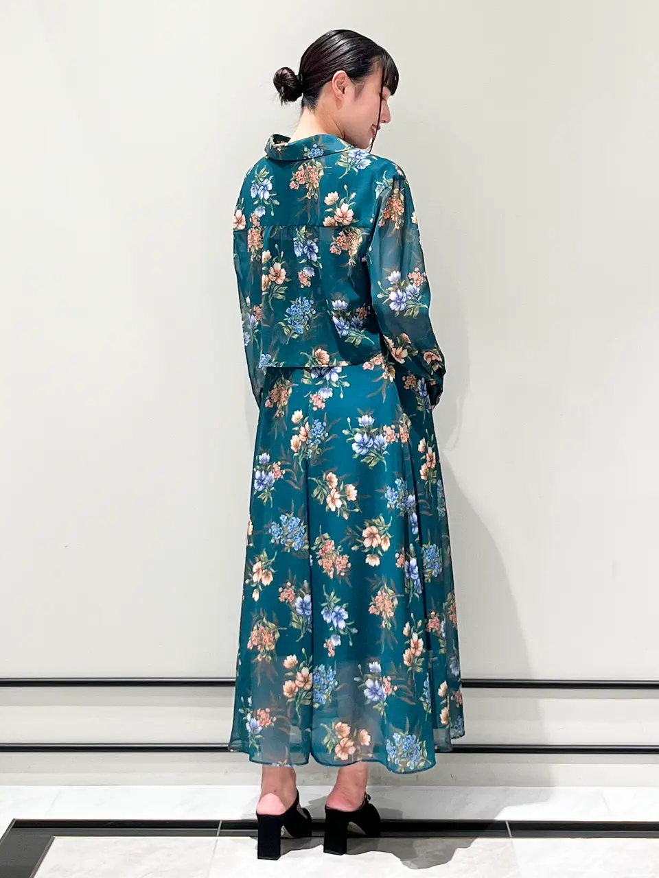 GRACE CONTINENTAL CHISAKO.S コーディネート画像