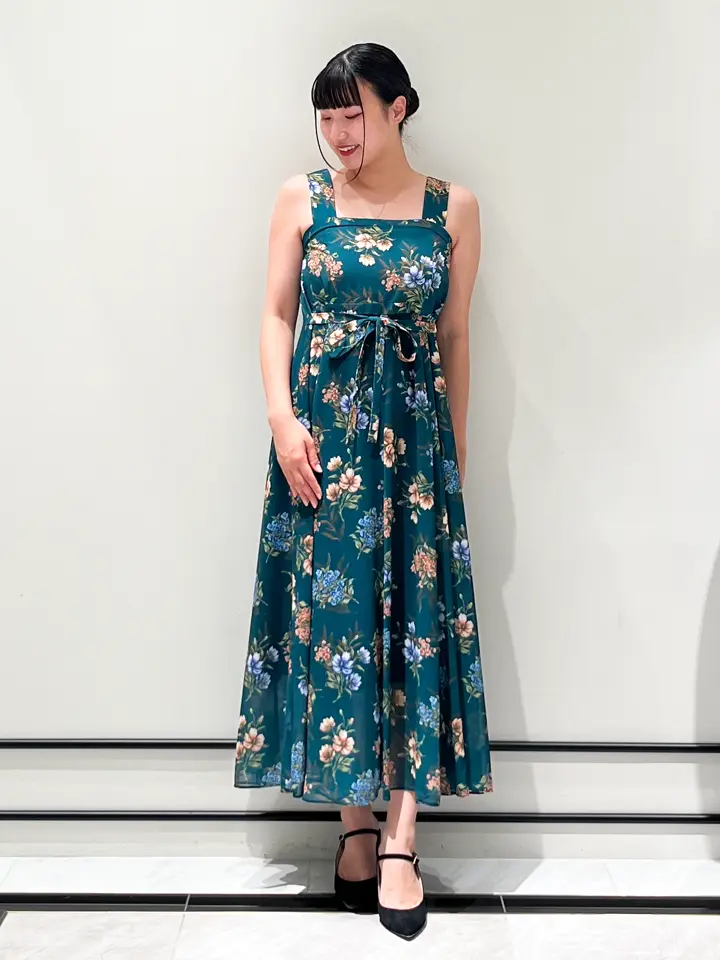 GRACE CONTINENTAL CHISAKO.S コーディネート画像