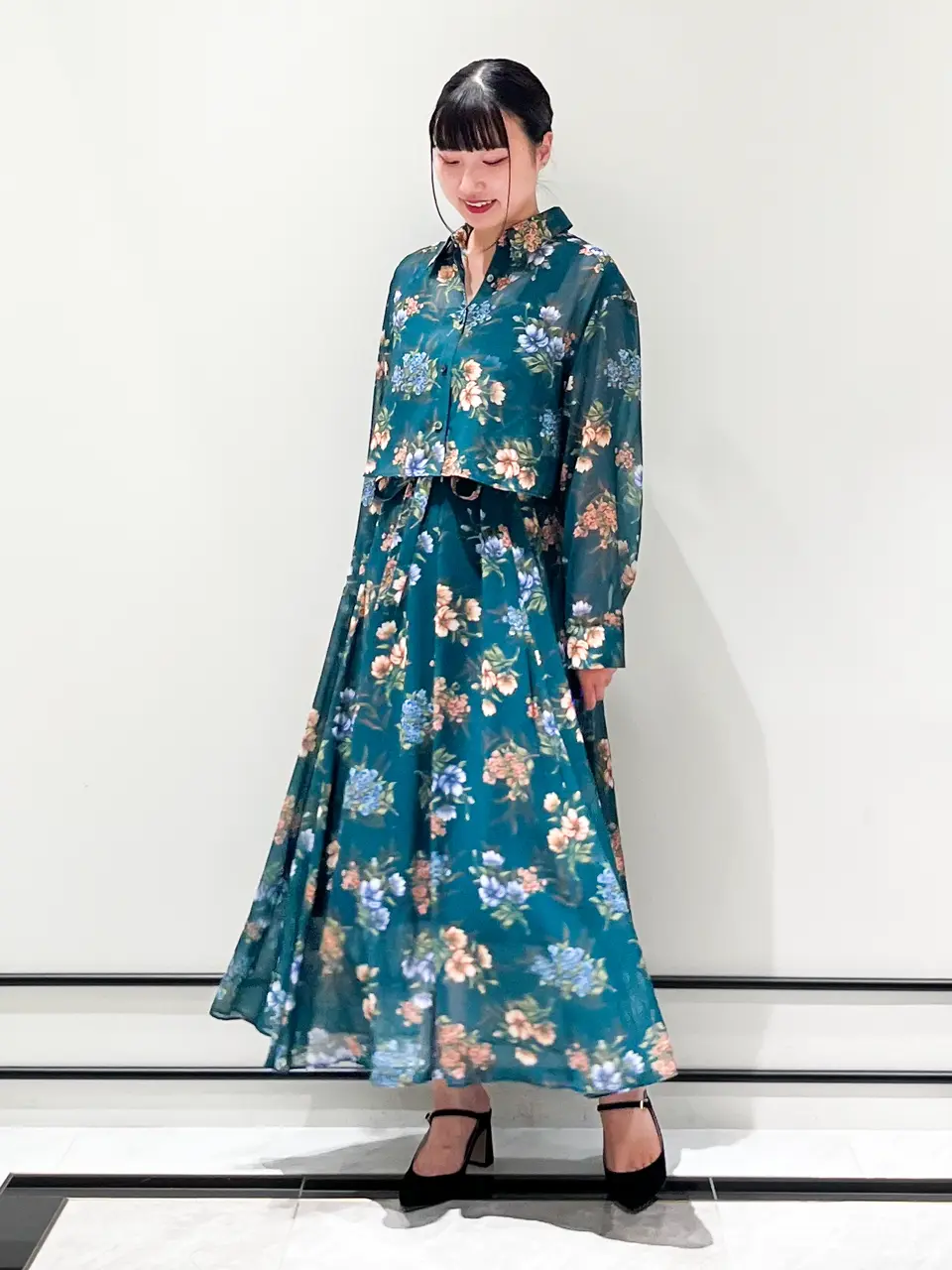 GRACE CONTINENTAL CHISAKO.S コーディネート画像