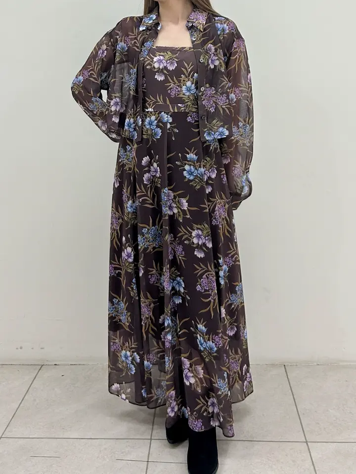 GRACE CONTINENTAL Miu Akamatsu コーディネート画像