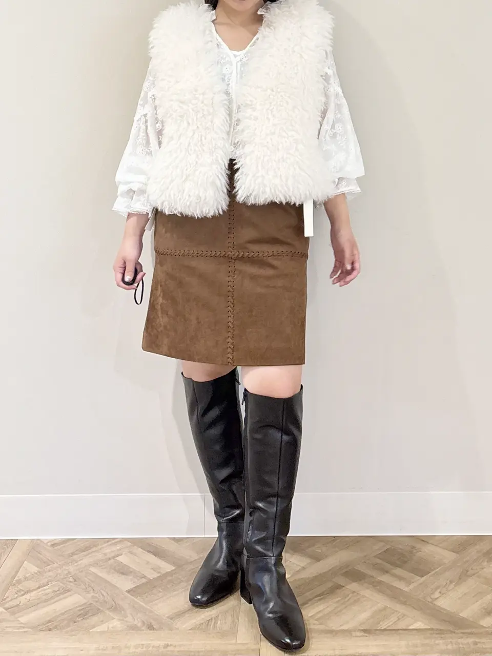 GRACE CONTINENTAL HIGASHIGAWA.R コーディネート画像