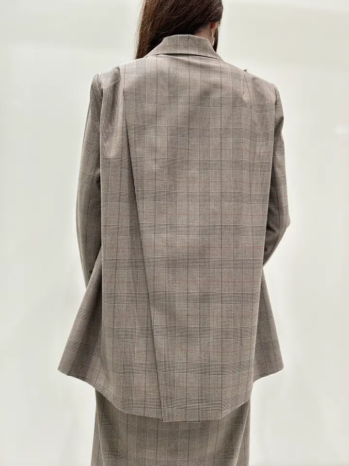 GRACE CONTINENTAL Taura コーディネート画像