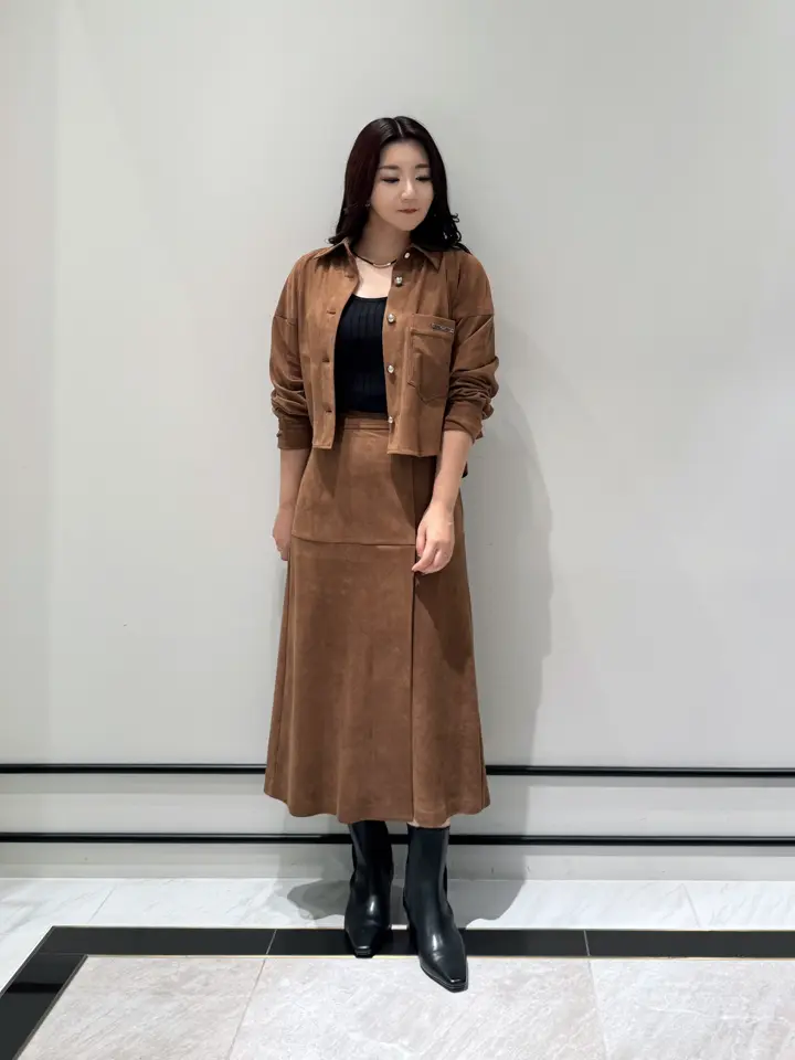 GRACE CONTINENTAL MOMOKO コーディネート画像