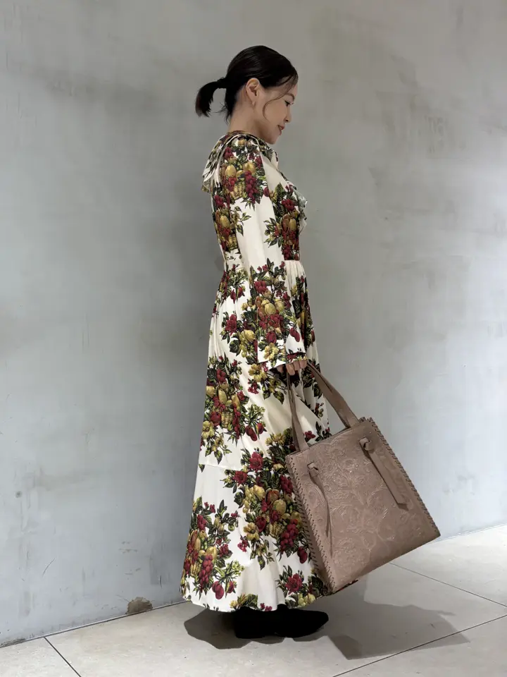 GRACE CONTINENTAL 穐山　香織 コーディネート画像