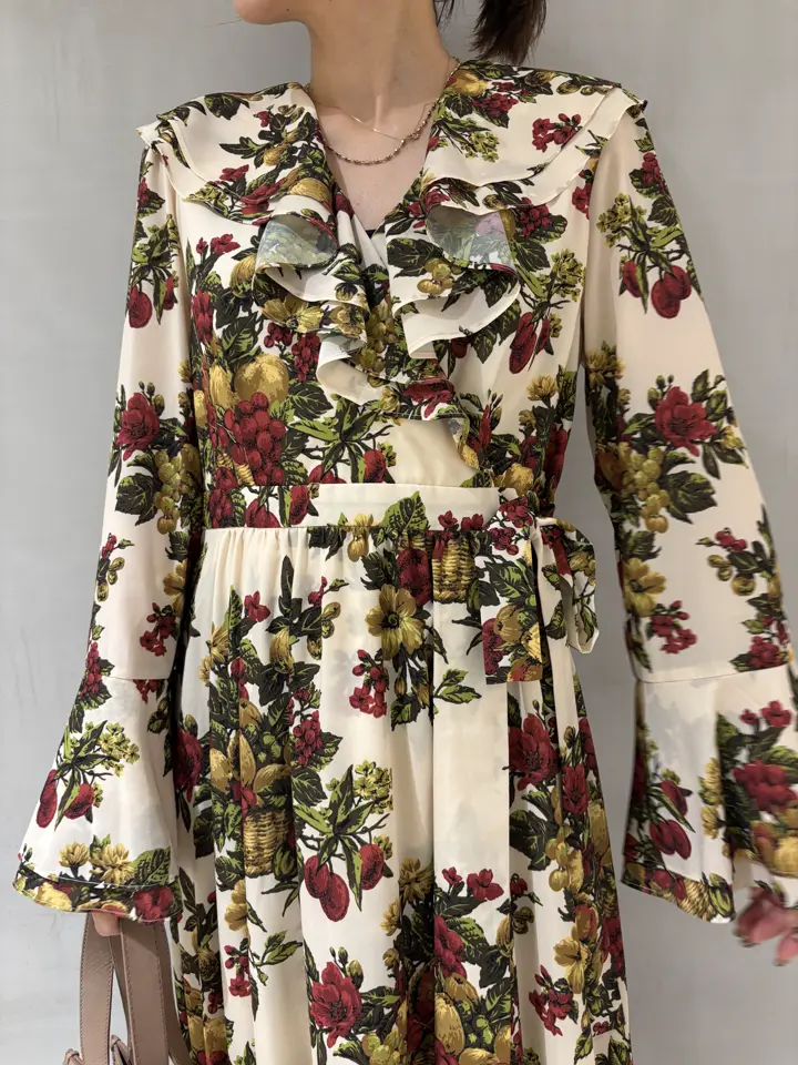 GRACE CONTINENTAL 穐山　香織 コーディネート画像