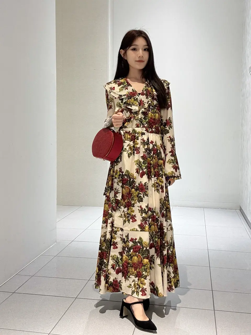 GRACE CONTINENTAL 王　宇キン コーディネート画像