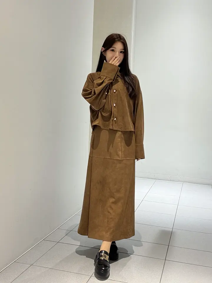 GRACE CONTINENTAL 王　宇キン コーディネート画像