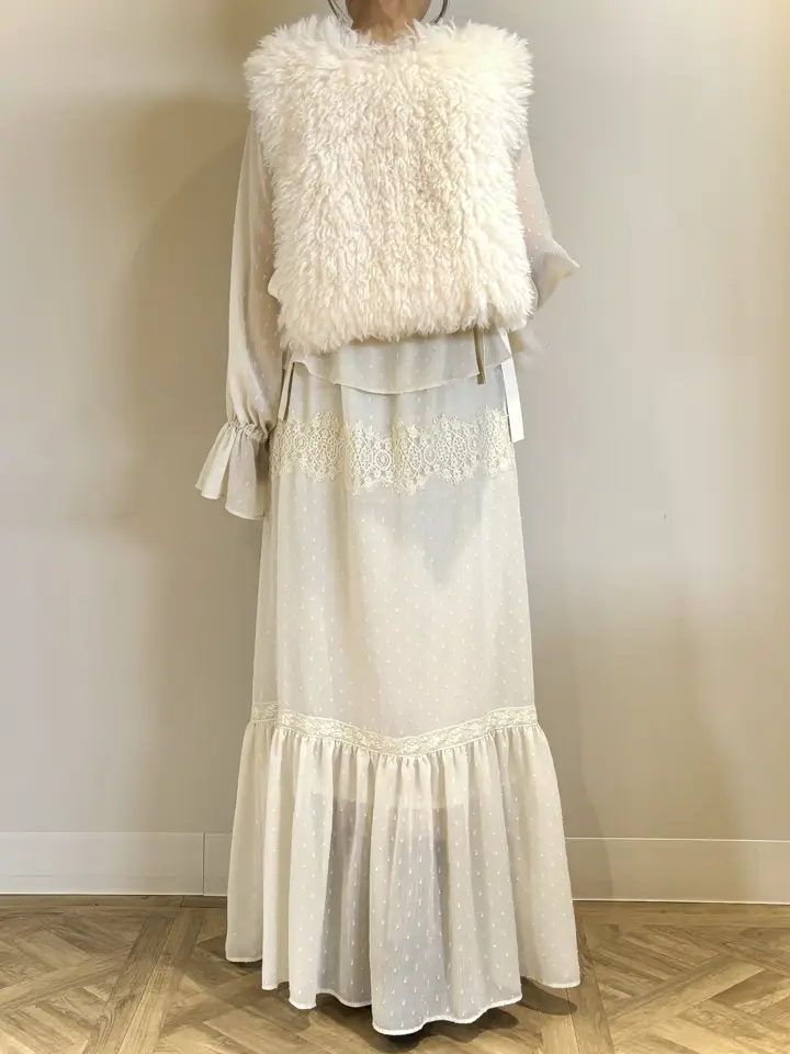 GRACE CONTINENTAL 岩永 春佳 コーディネート画像