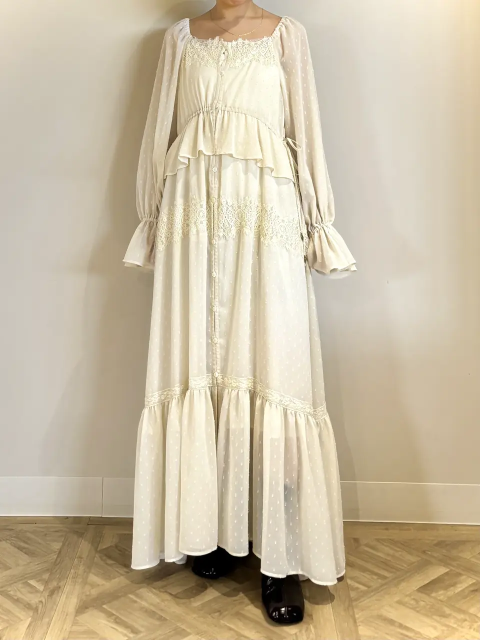 GRACE CONTINENTAL 岩永 春佳 コーディネート画像