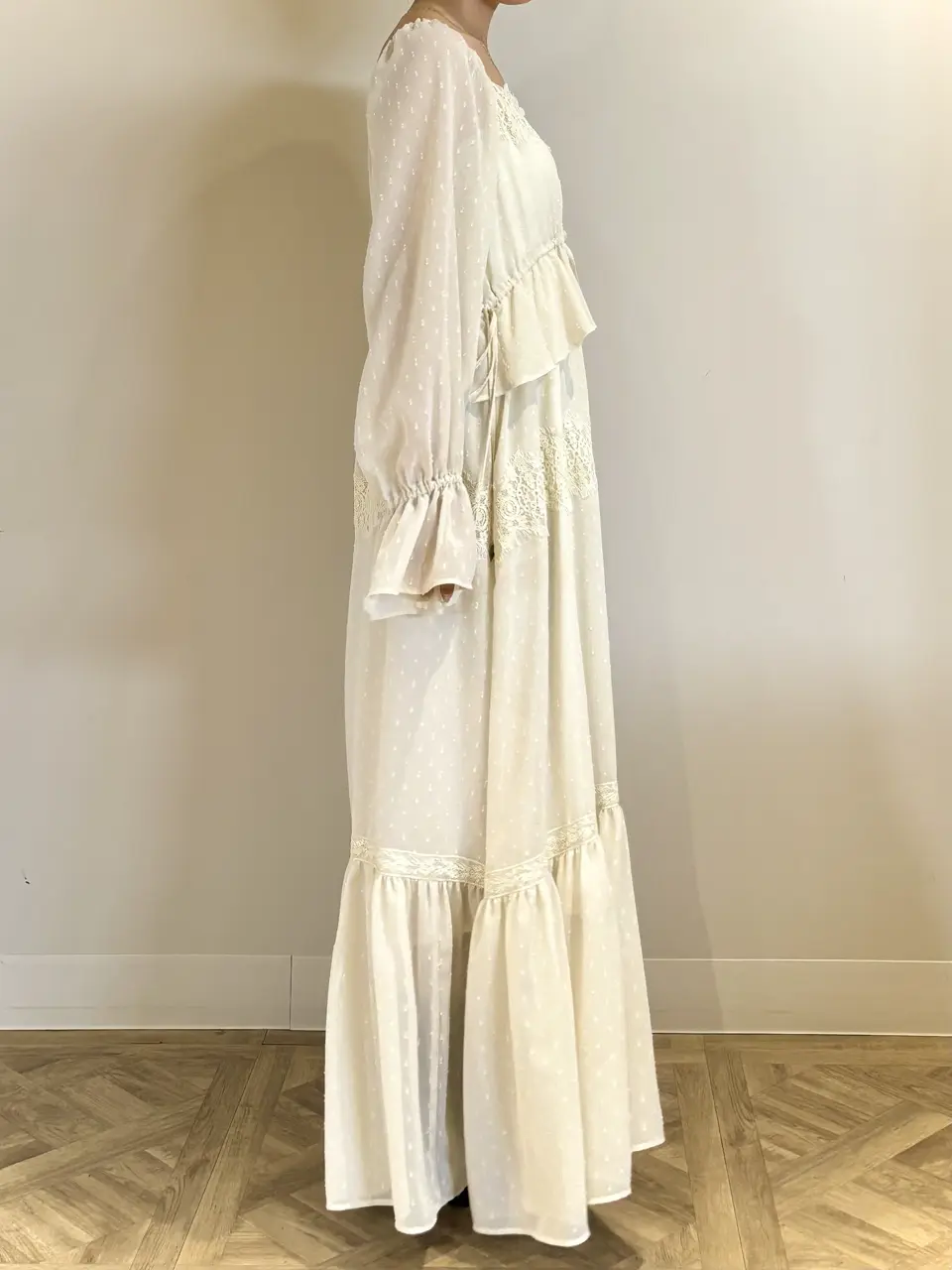 GRACE CONTINENTAL 岩永 春佳 コーディネート画像