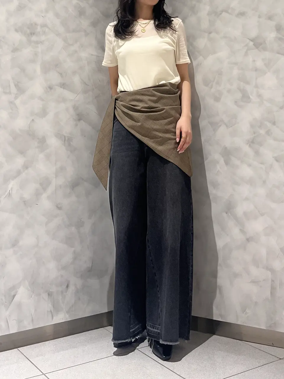 GRACE CONTINENTAL OZAWA コーディネート画像