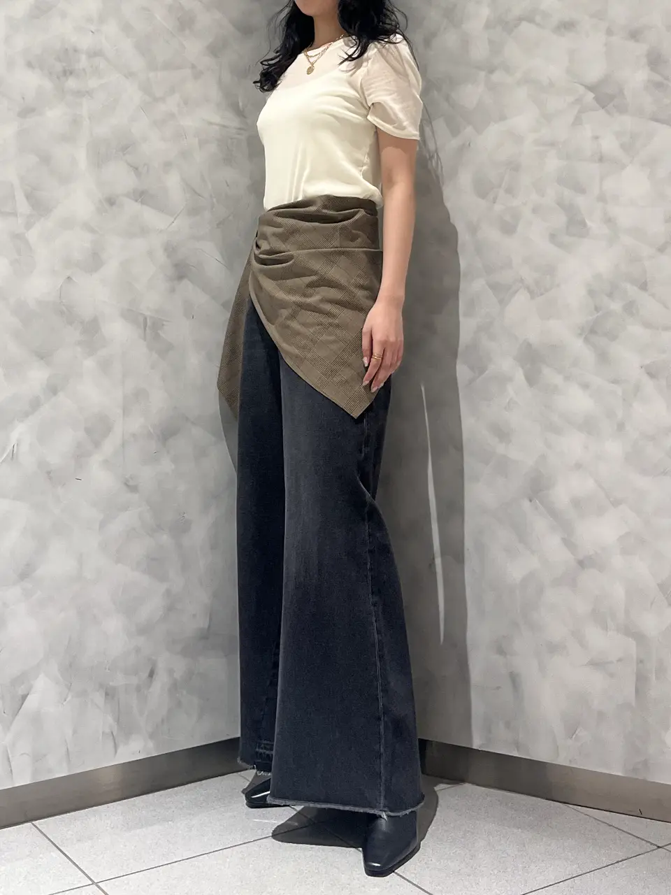 GRACE CONTINENTAL OZAWA コーディネート画像