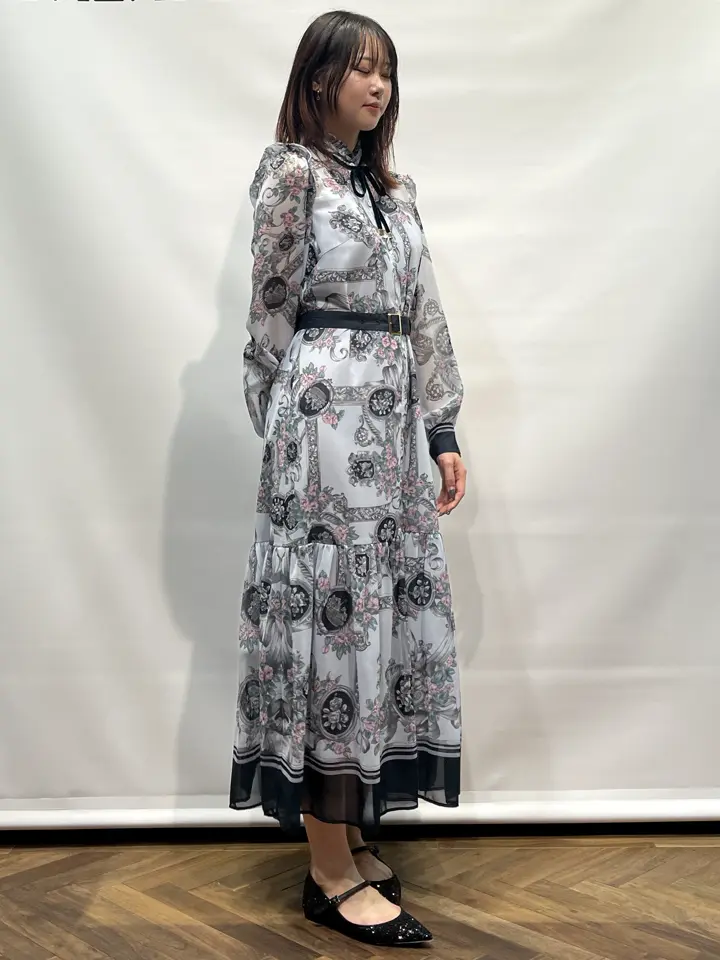 GRACE CONTINENTAL 後藤 瑚蒔 コーディネート画像