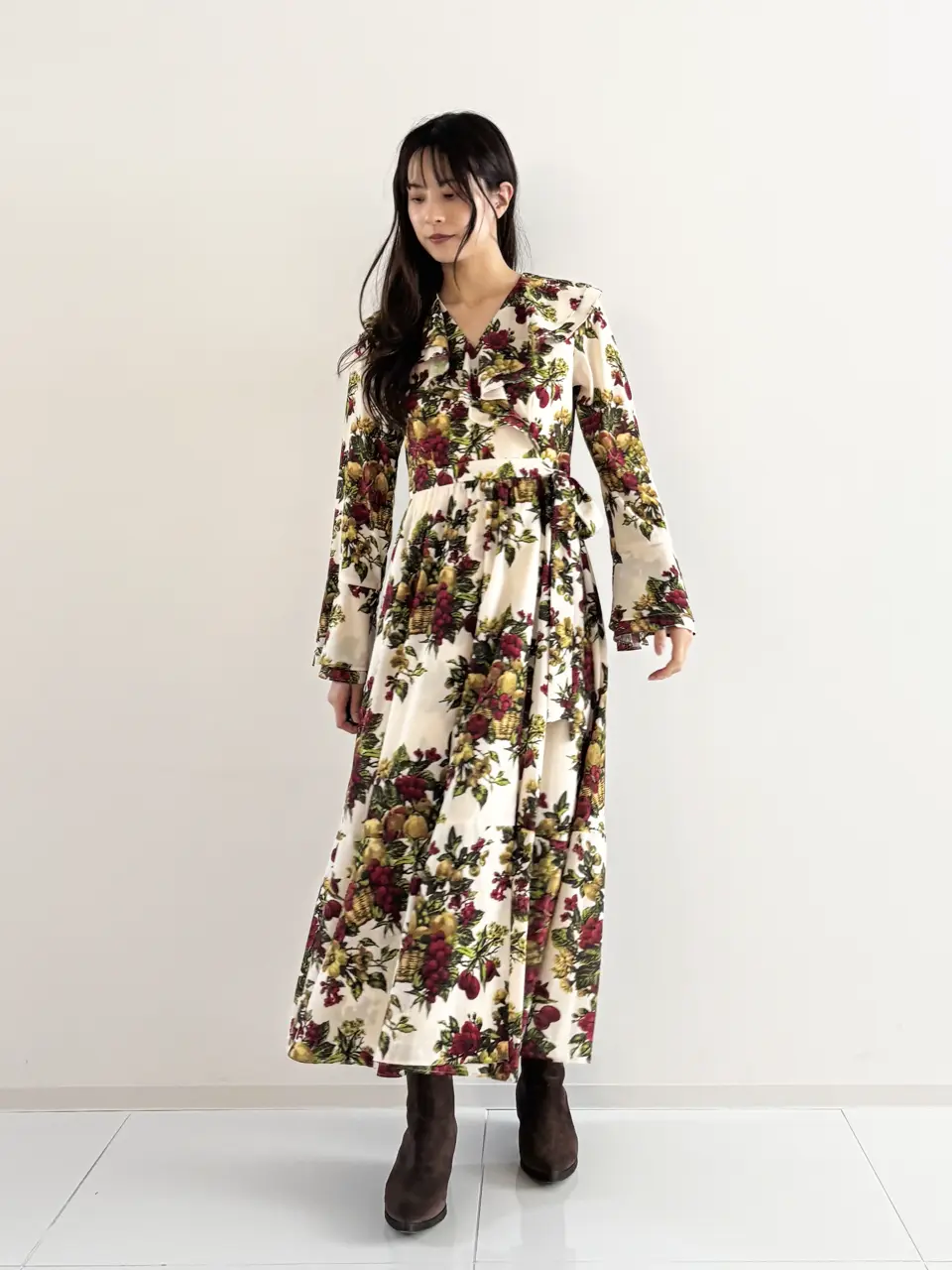 GRACE CONTINENTAL Hikaru Okada コーディネート画像