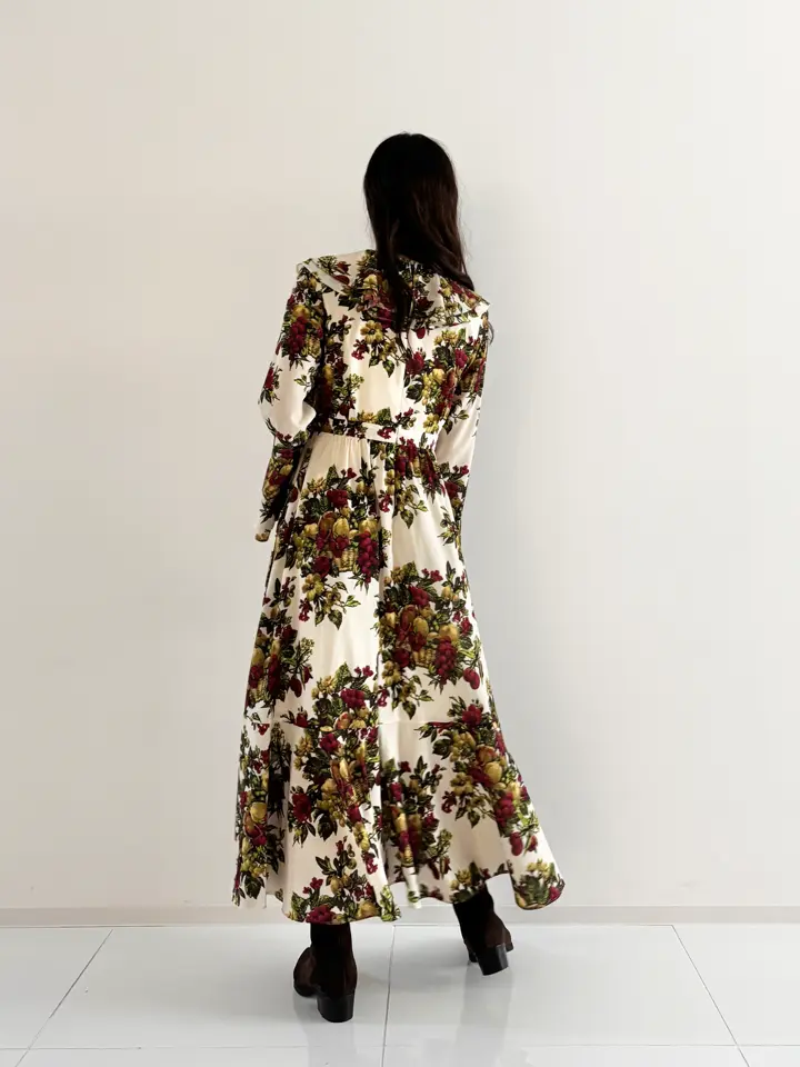 GRACE CONTINENTAL Hikaru Okada コーディネート画像