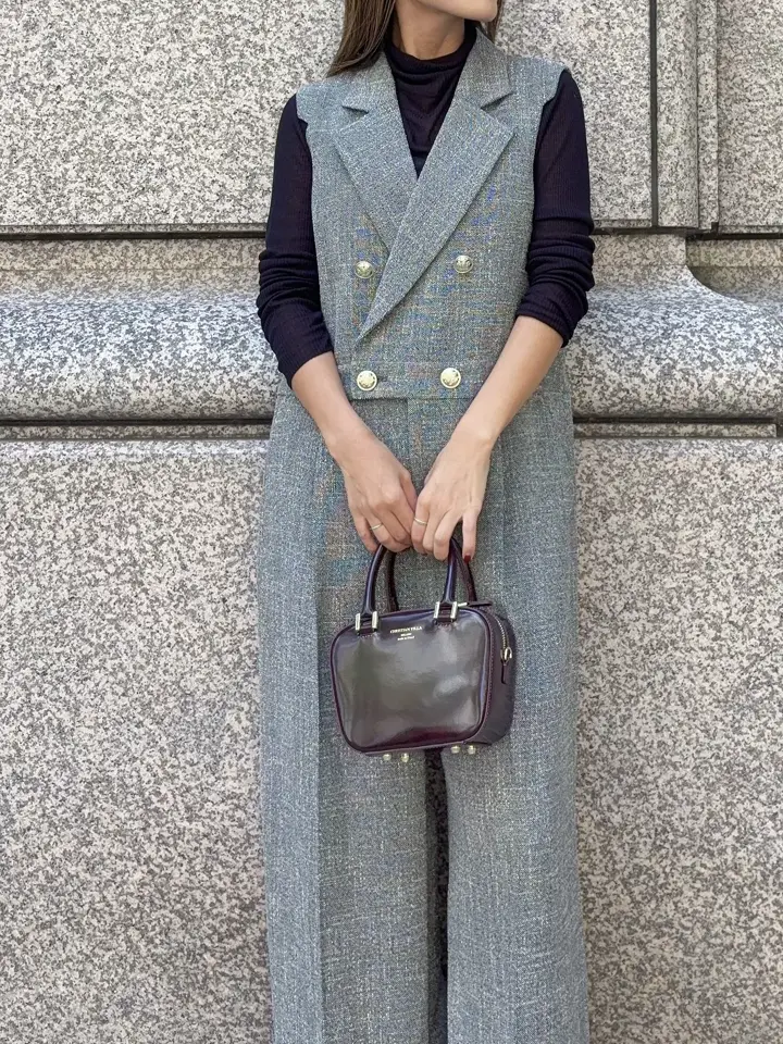 GRACE CONTINENTAL yukimi yonee コーディネート画像