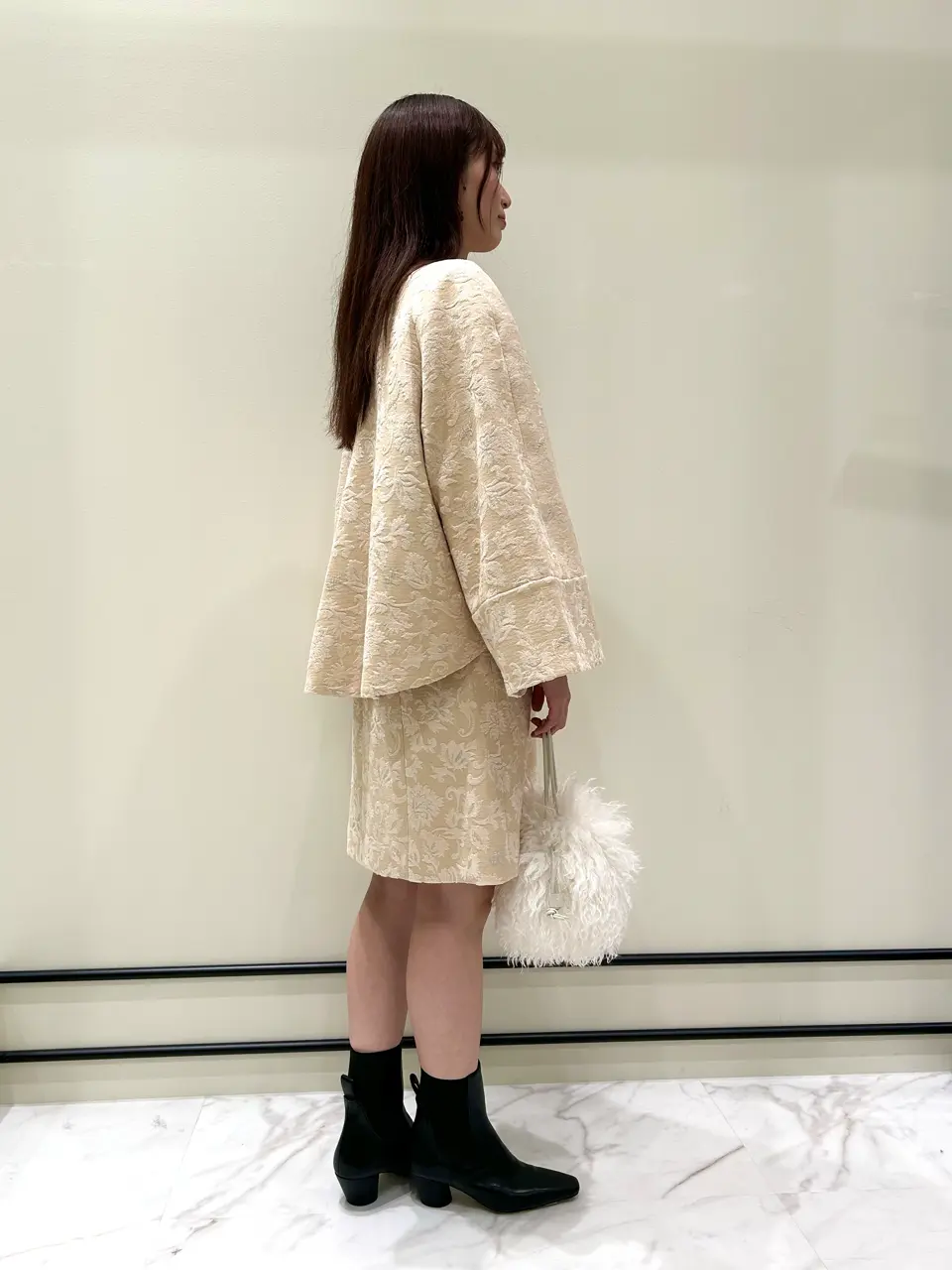 GRACE CONTINENTAL 若園　ひかり コーディネート画像