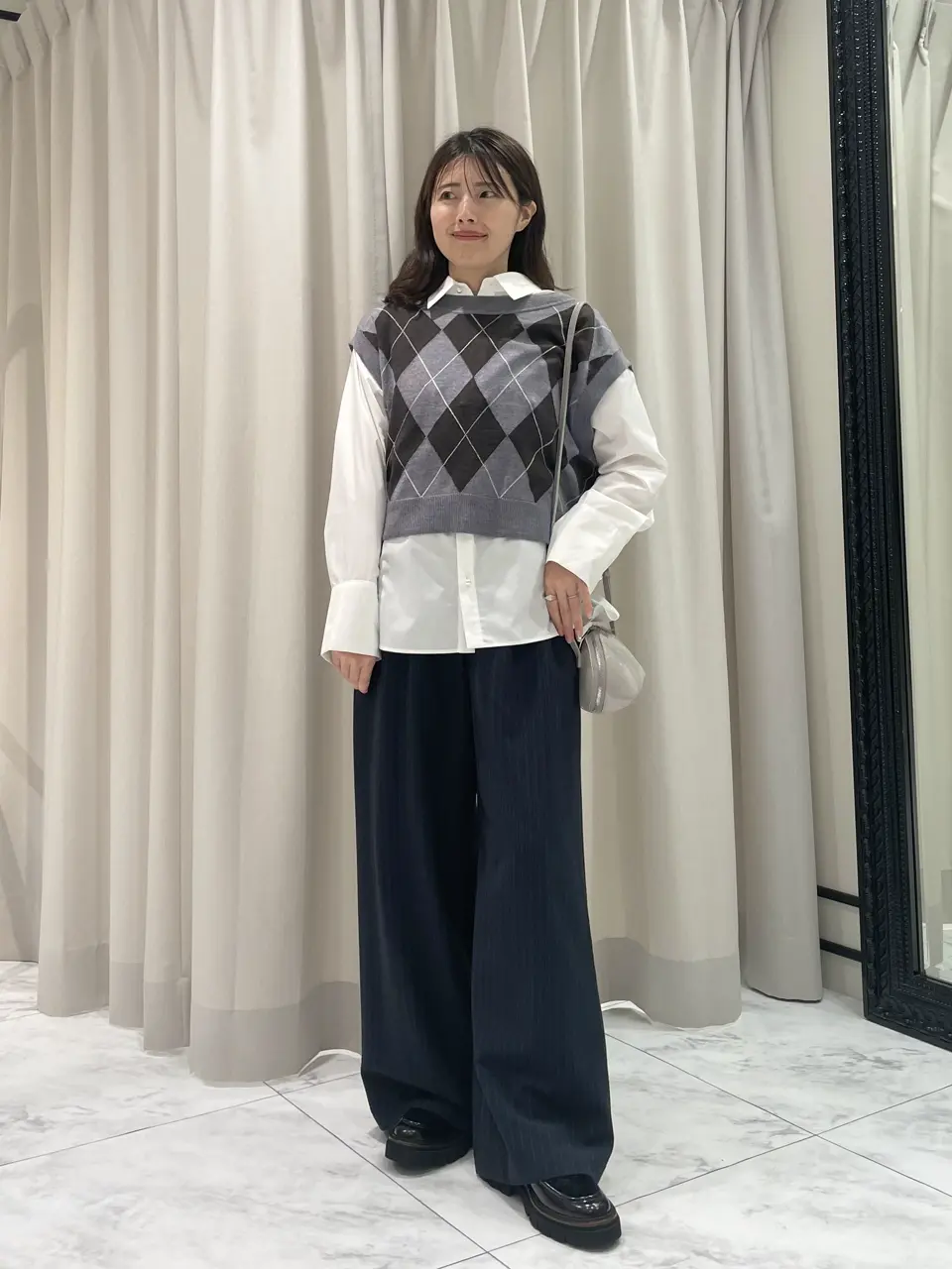 GRACE CONTINENTAL minami コーディネート画像