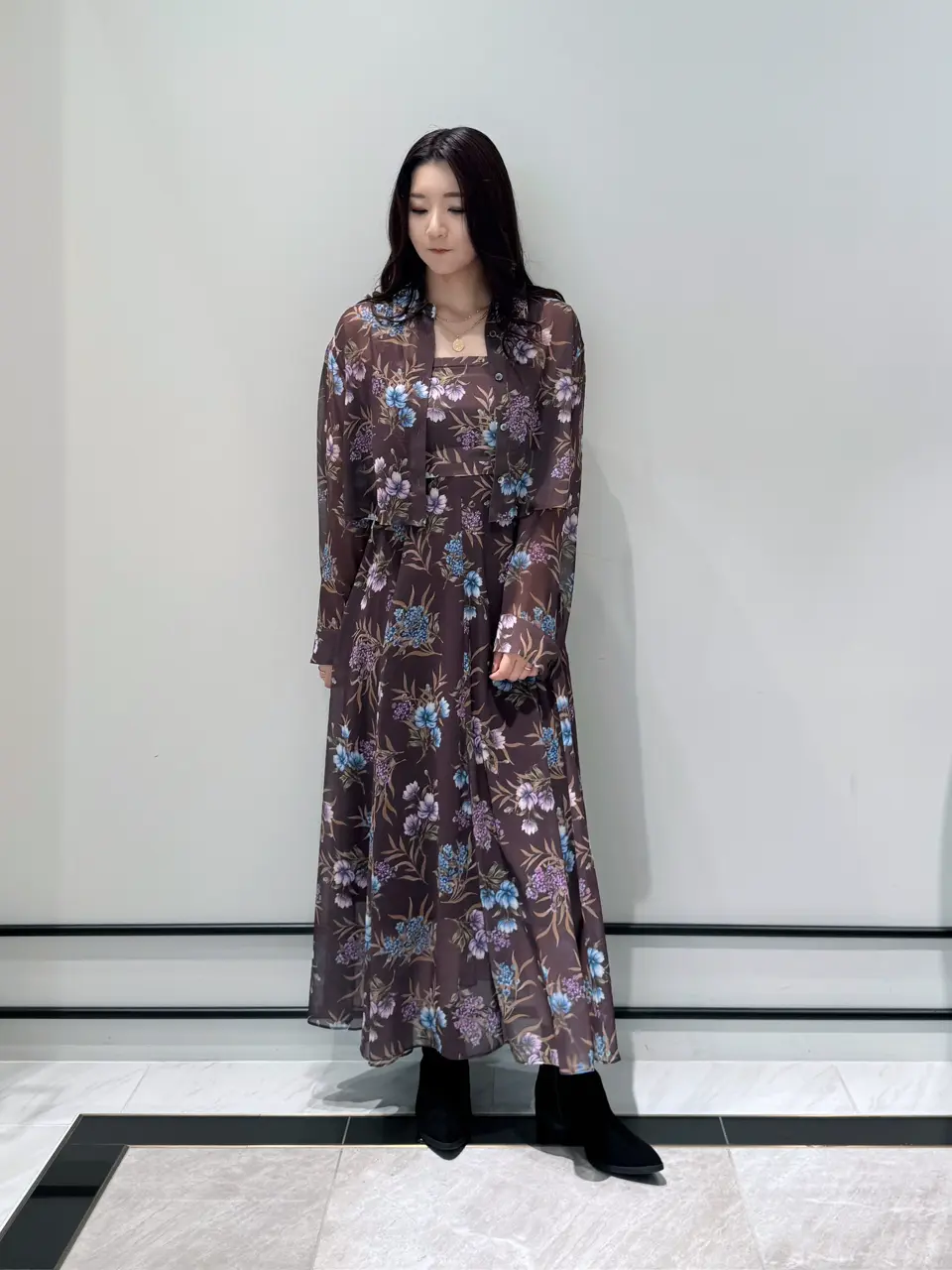 GRACE CONTINENTAL MOMOKO コーディネート画像