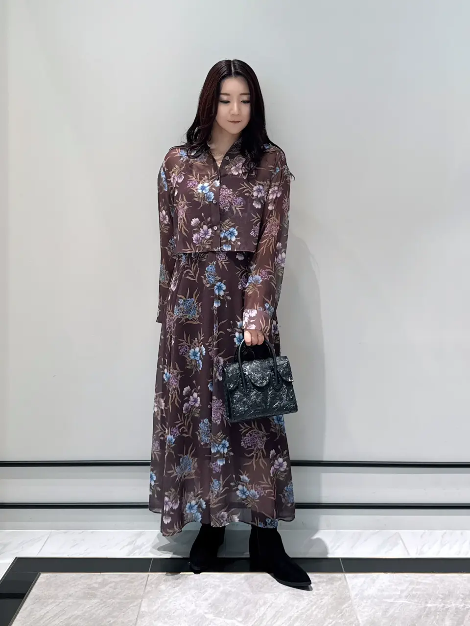 GRACE CONTINENTAL MOMOKO コーディネート画像