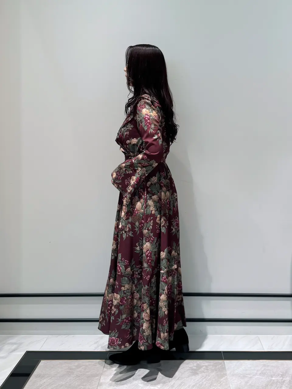 GRACE CONTINENTAL MOMOKO コーディネート画像