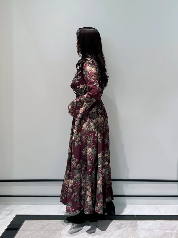 GRACE CONTINENTAL MOMOKO コーディネート画像