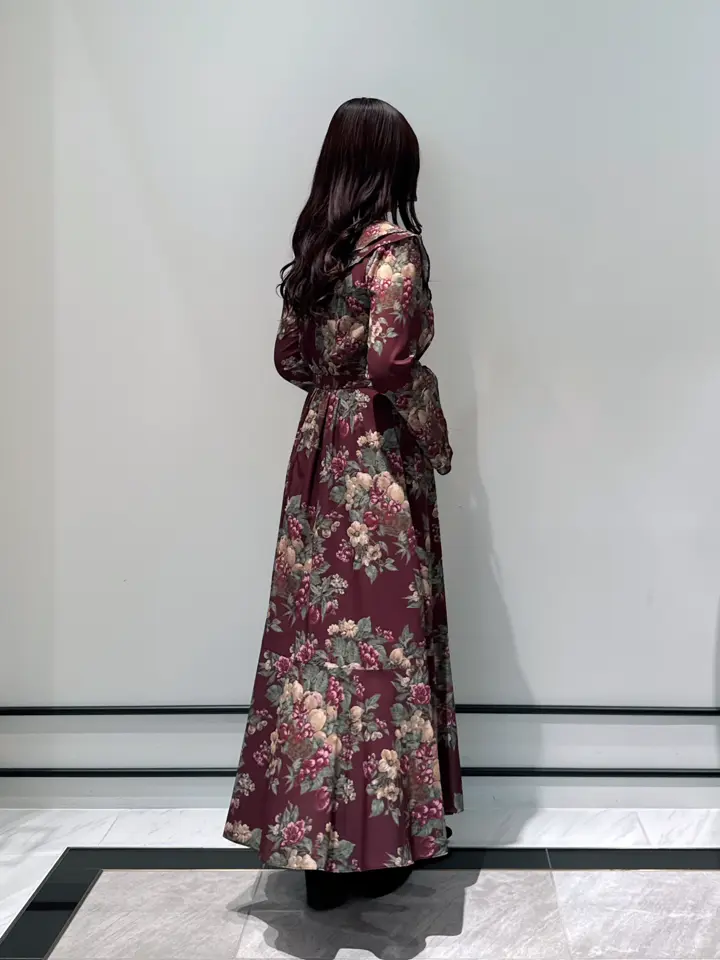 GRACE CONTINENTAL MOMOKO コーディネート画像