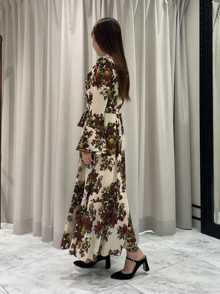 GRACE CONTINENTAL 赤坂 梨来 コーディネート画像