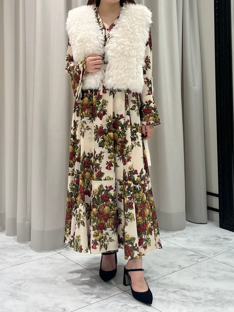 GRACE CONTINENTAL 赤坂 梨来 コーディネート画像