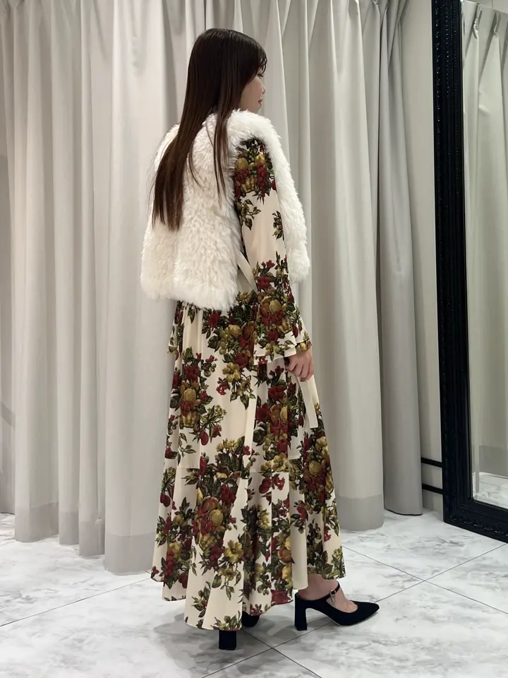 GRACE CONTINENTAL 赤坂 梨来 コーディネート画像