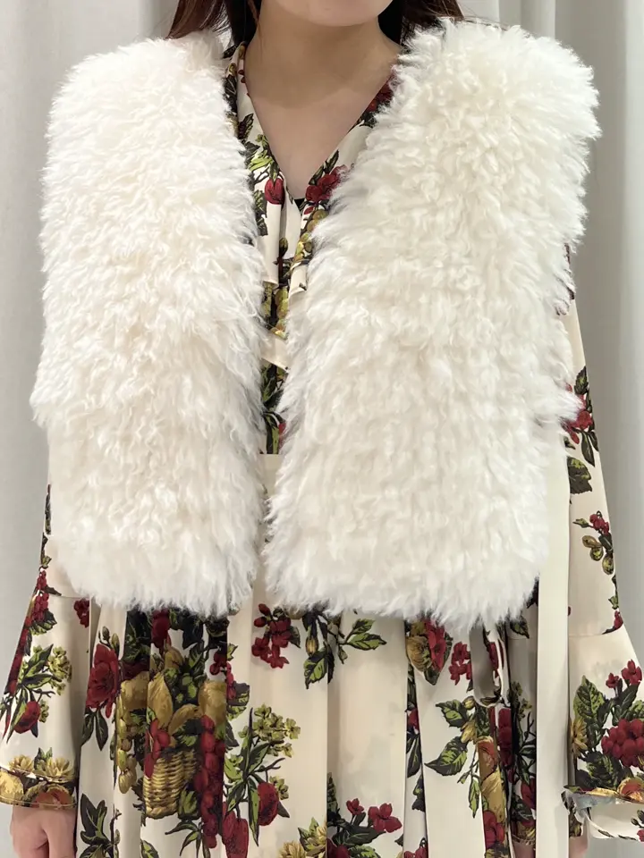 GRACE CONTINENTAL 赤坂 梨来 コーディネート画像