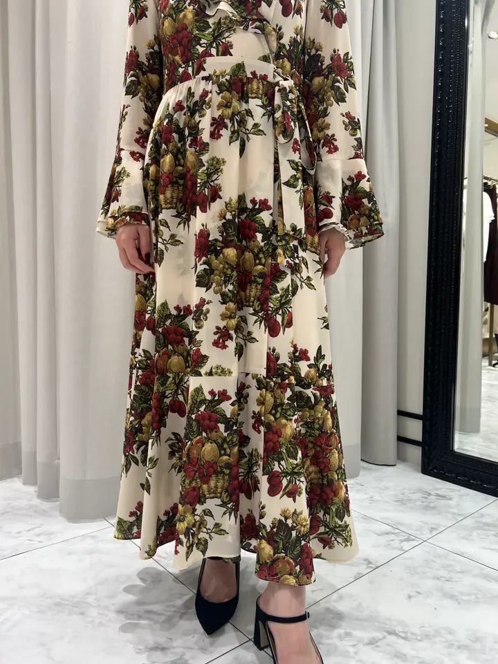 GRACE CONTINENTAL 赤坂 梨来 コーディネート画像