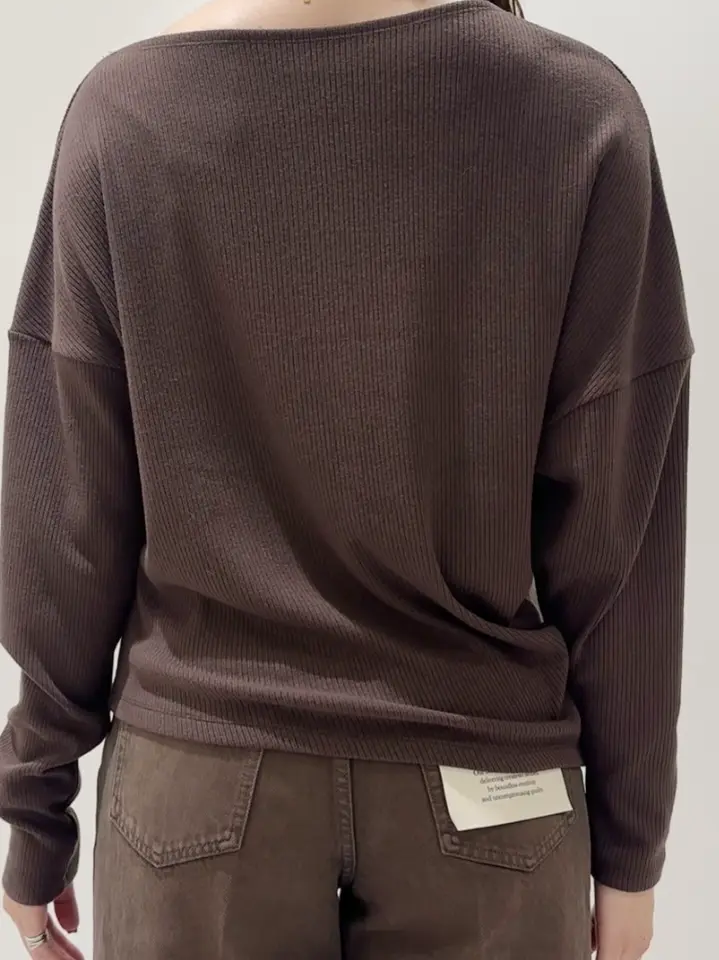 GRACE CONTINENTAL 遠藤　みずき コーディネート画像