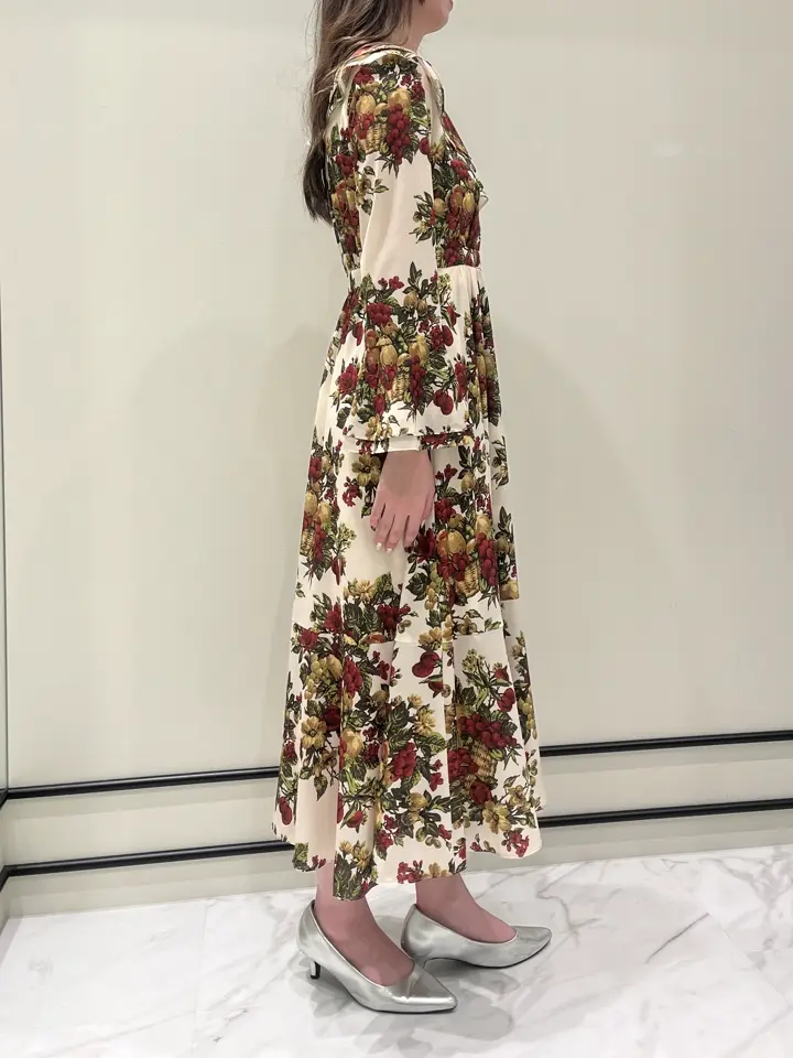 GRACE CONTINENTAL Hotei コーディネート画像