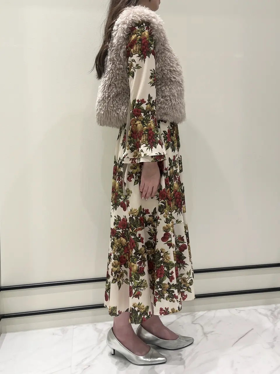 GRACE CONTINENTAL Hotei コーディネート画像