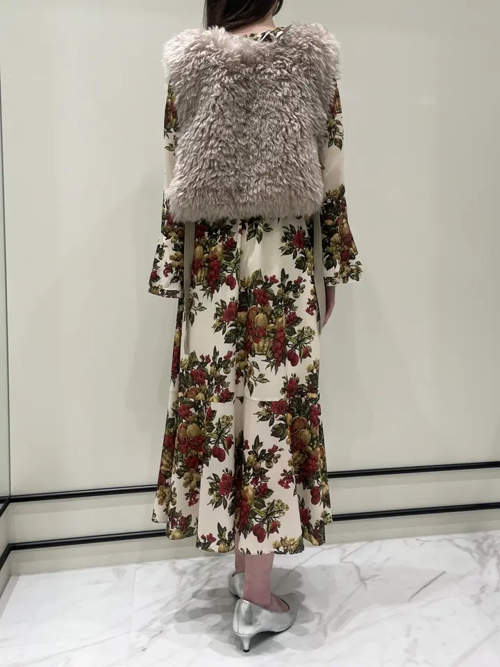 GRACE CONTINENTAL Hotei コーディネート画像