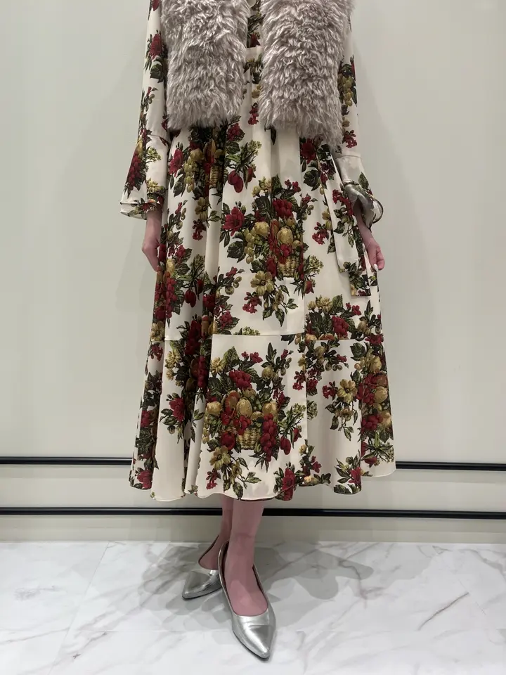 GRACE CONTINENTAL Hotei コーディネート画像