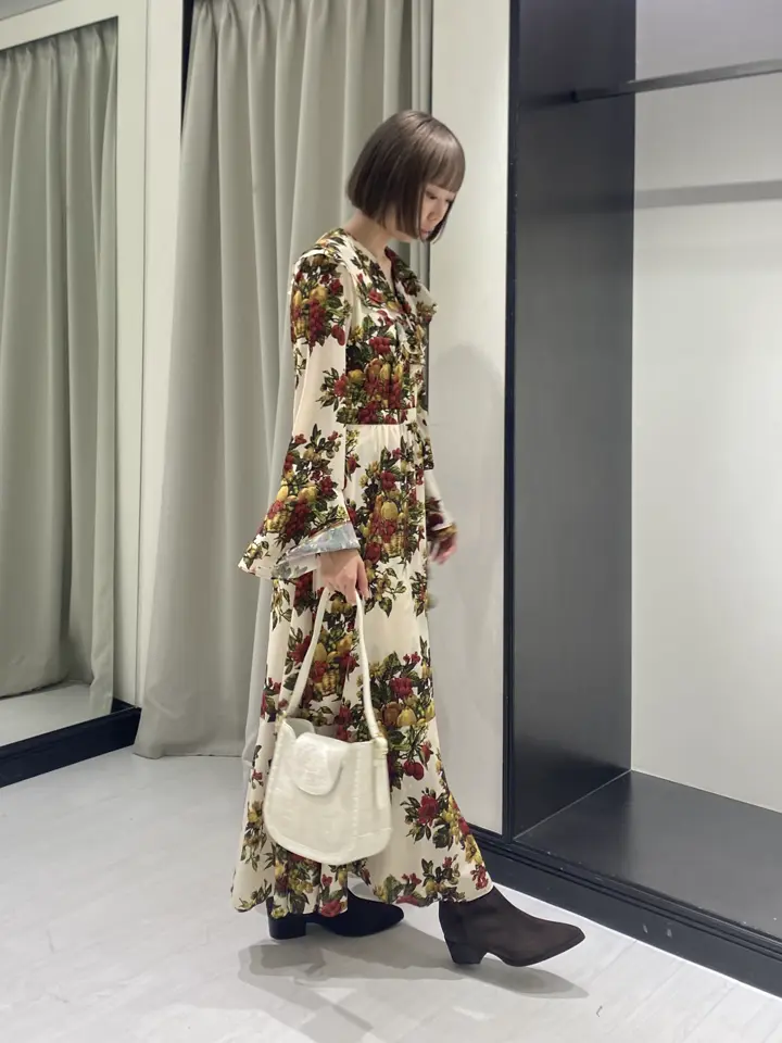 GRACE CONTINENTAL Abe コーディネート画像