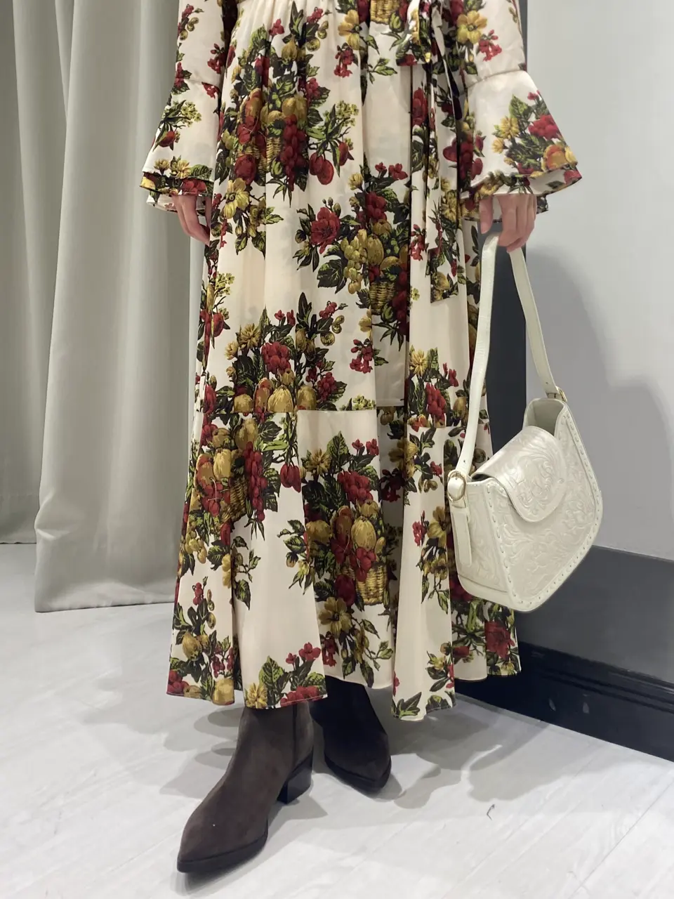 GRACE CONTINENTAL Abe コーディネート画像