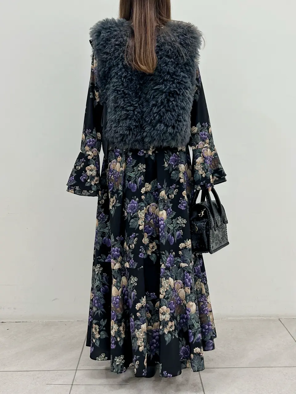 GRACE CONTINENTAL Miu Akamatsu コーディネート画像