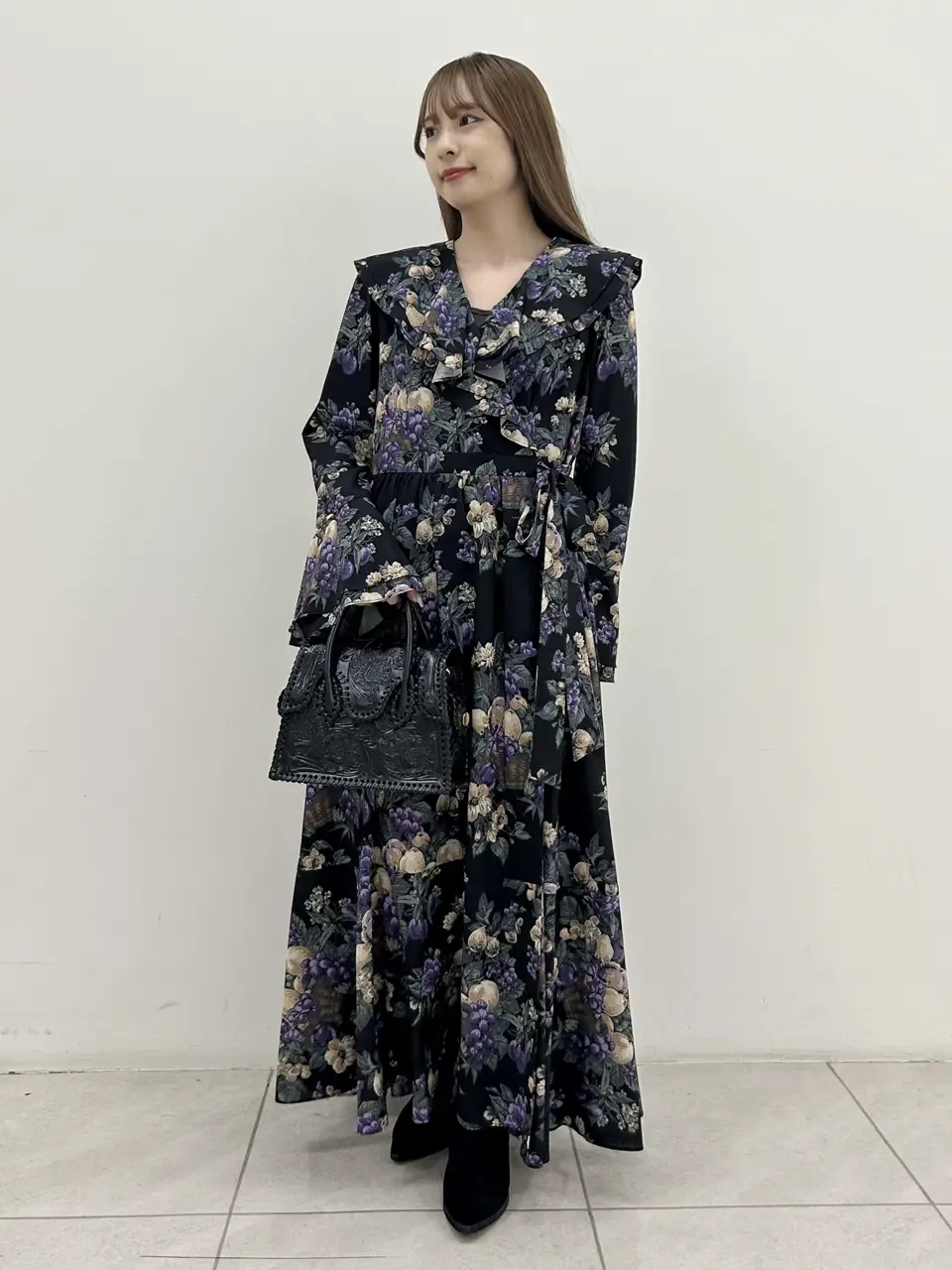 GRACE CONTINENTAL Miu Akamatsu コーディネート画像